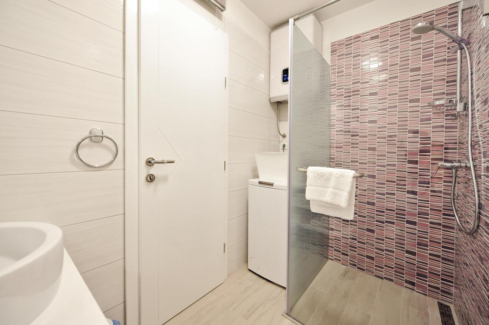 Luka Residence Apartments ซาดาร์ ภายนอก รูปภาพ