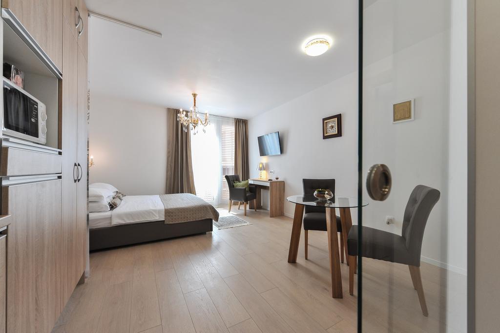 Luka Residence Apartments ซาดาร์ ภายนอก รูปภาพ