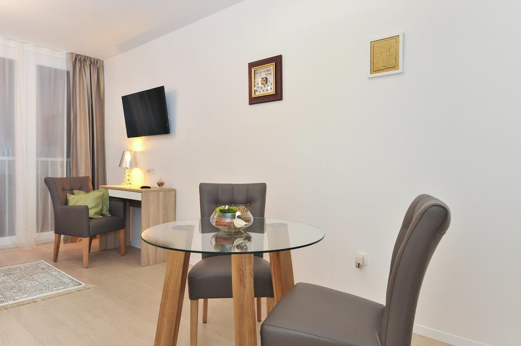 Luka Residence Apartments ซาดาร์ ภายนอก รูปภาพ